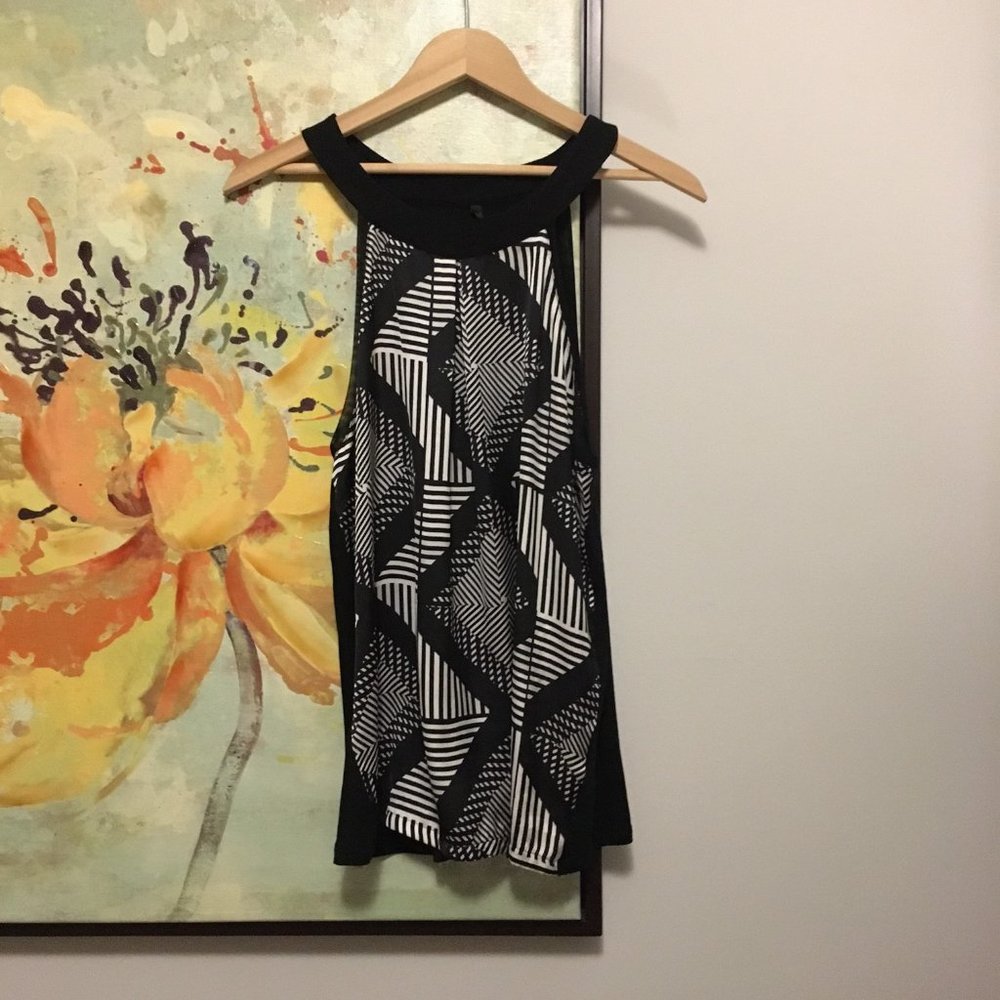 ITALIAN VINTAGE Stile Benetton Y2K Op-Art O-Ring Neck Tank Top M